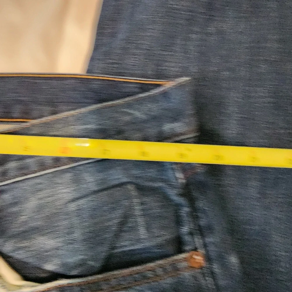 J.Brand Walker Relaxed Straight‎ Leg Size 38 Med Wash Blue Jeans. Button Fly Men